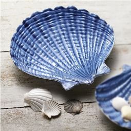 Mariposa Ocean Blue Scallop Shell Server