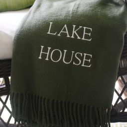 Lake House Throw Forest Green