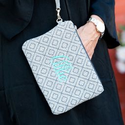 Charlotte Diamond Wristlet - Grey